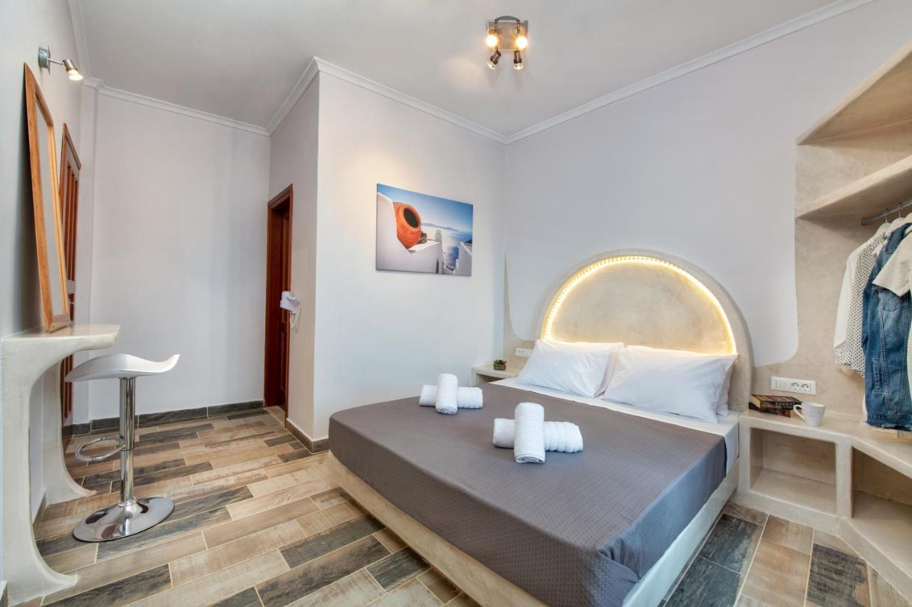 Nectarios Villa 2 Fira  Exteriér fotografie